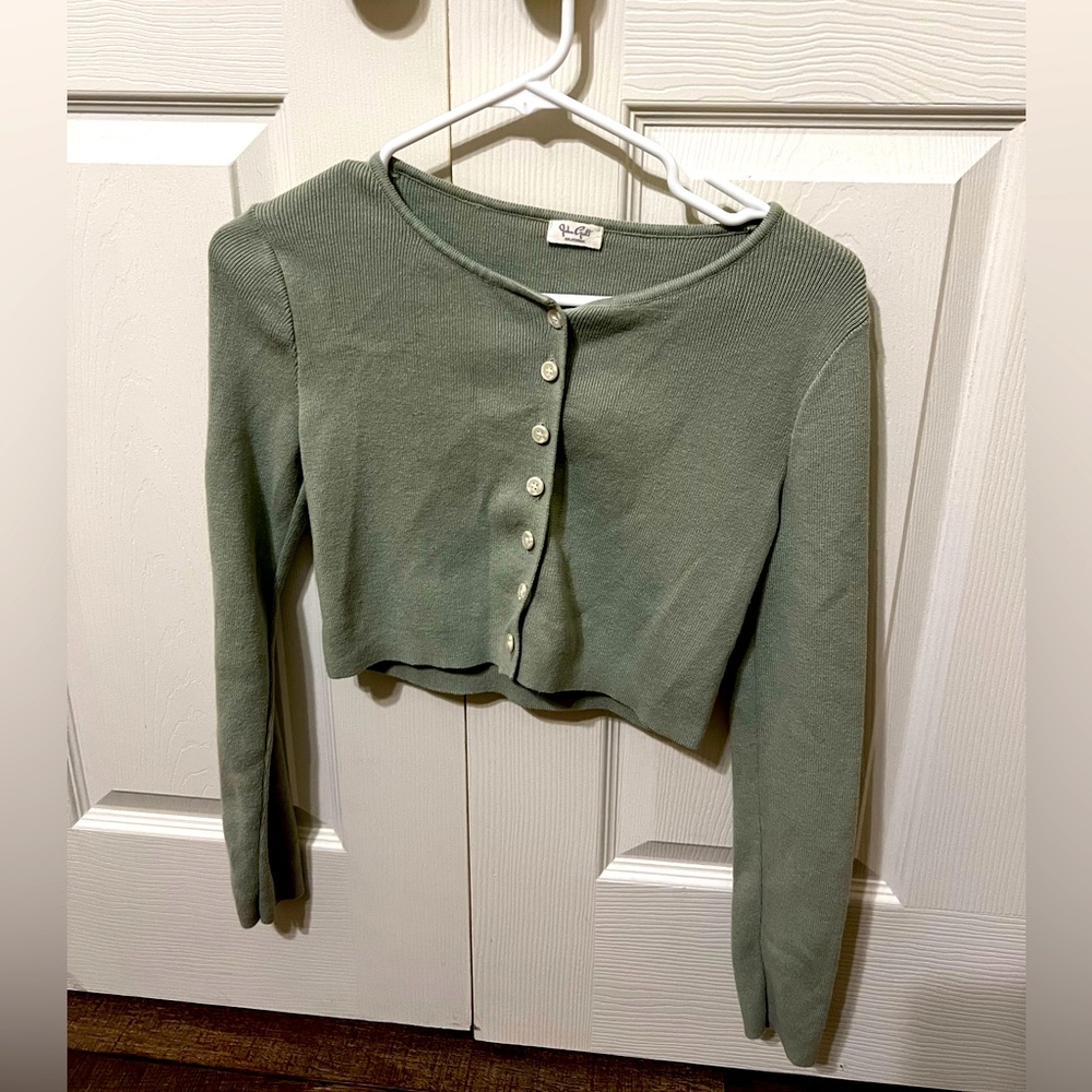 PacSun cropped sweater